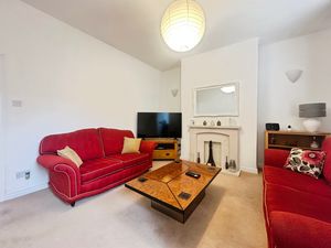 Lounge- click for photo gallery
